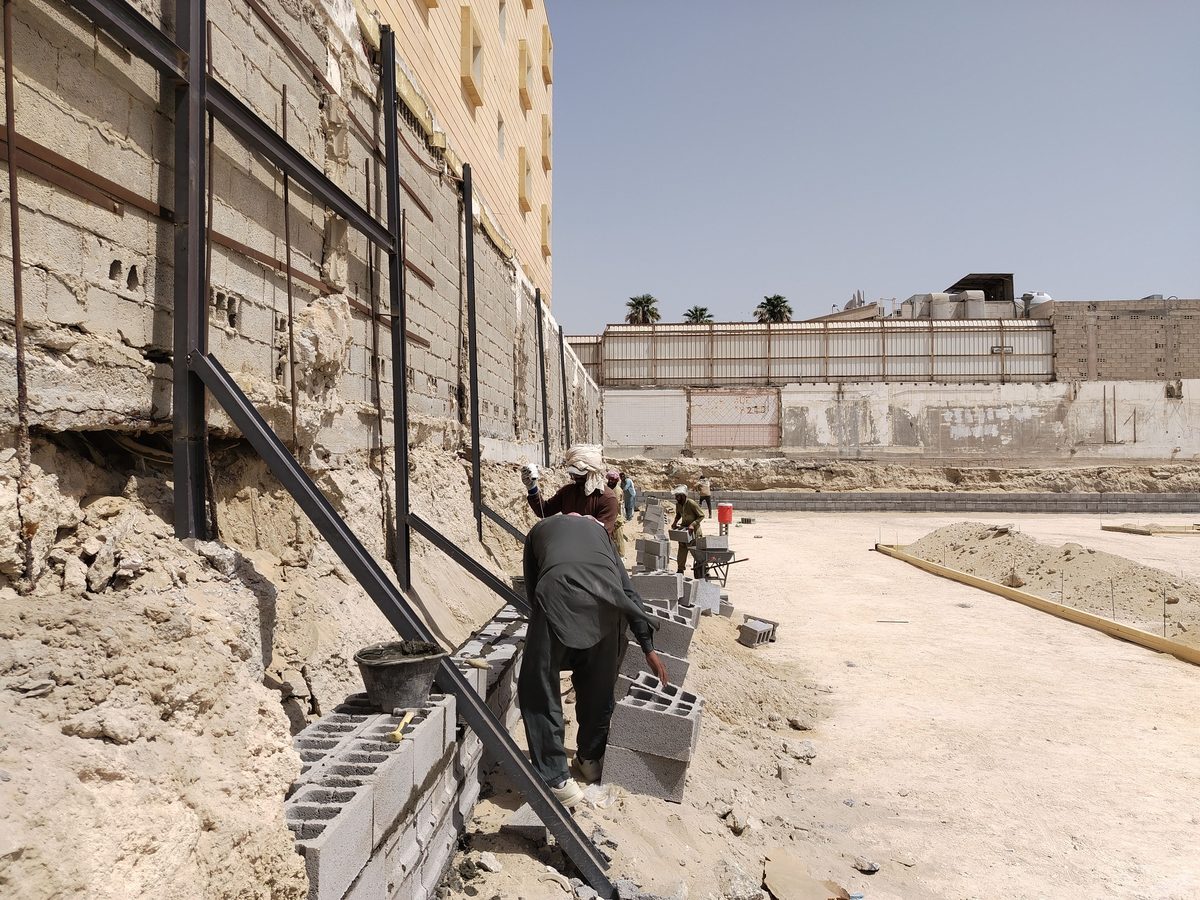 Retaining Wall Installation